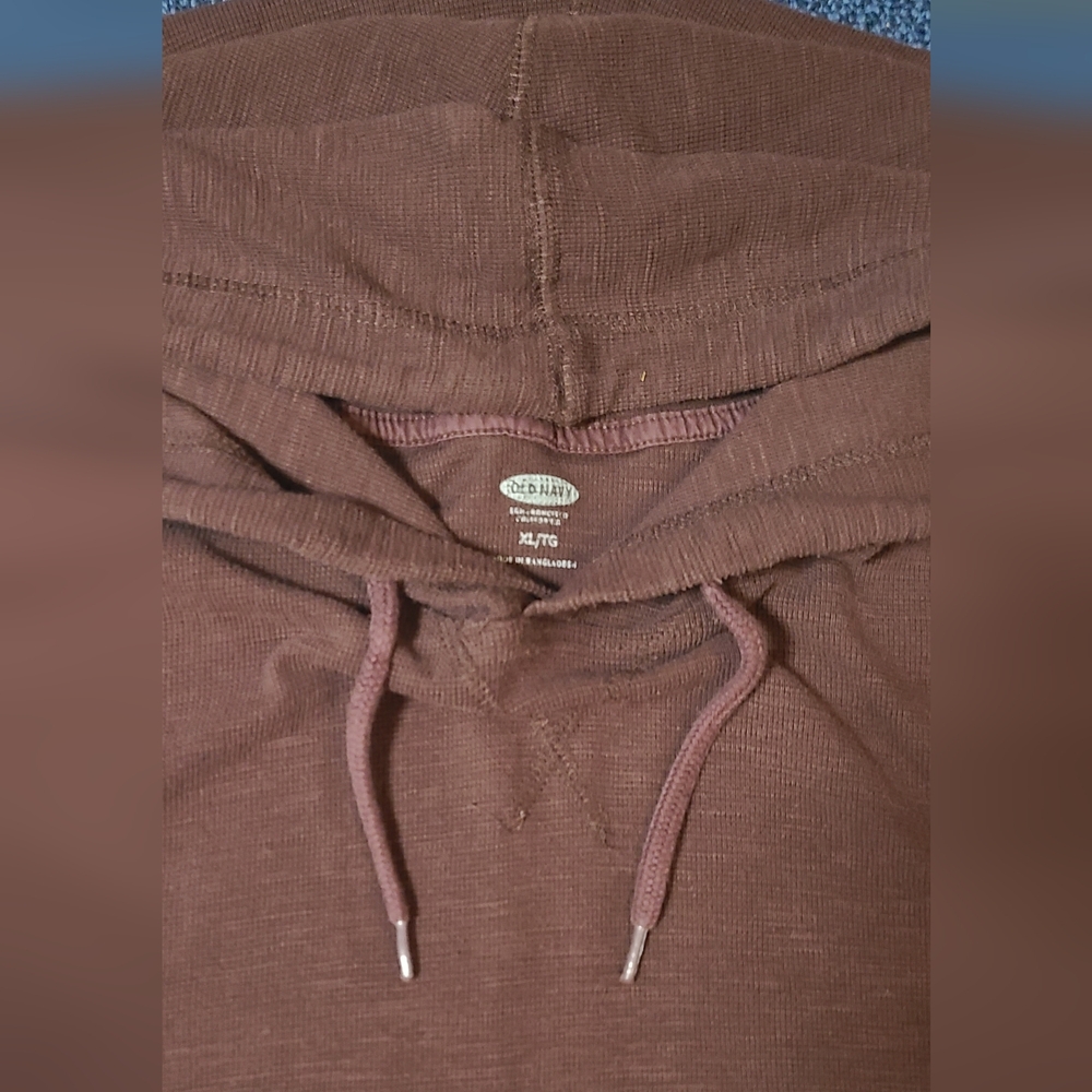 Old Navy - Picture 2 of 3